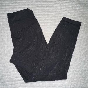 Lululemon leggings, size 8 25in inseam